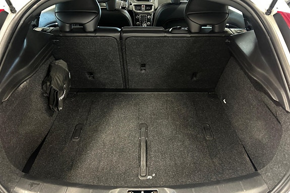 Volvo V40 10 of 25