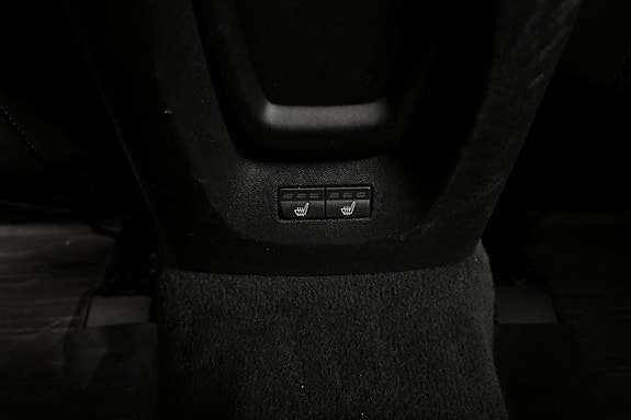 Volvo V40 23 of 25
