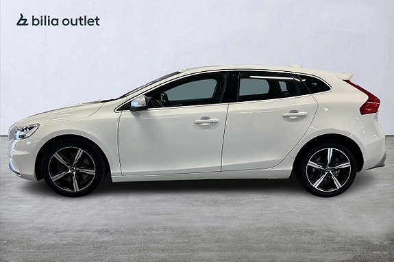 Volvo V40 9 of 25