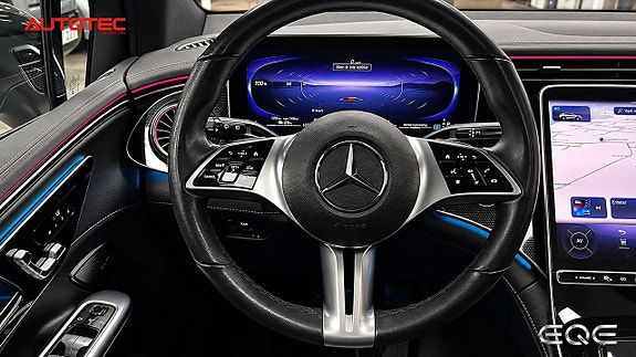 Mercedes-Benz EQE350+ SUV 12 of 19