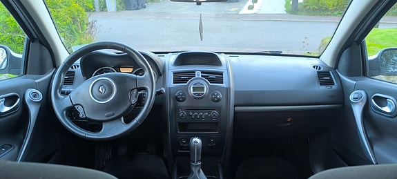 Renault Megane II 5 of 6