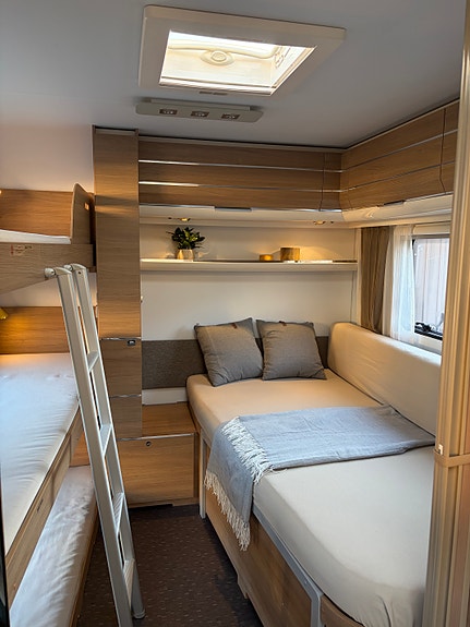 Adria Adora 593 UK 5 of 15