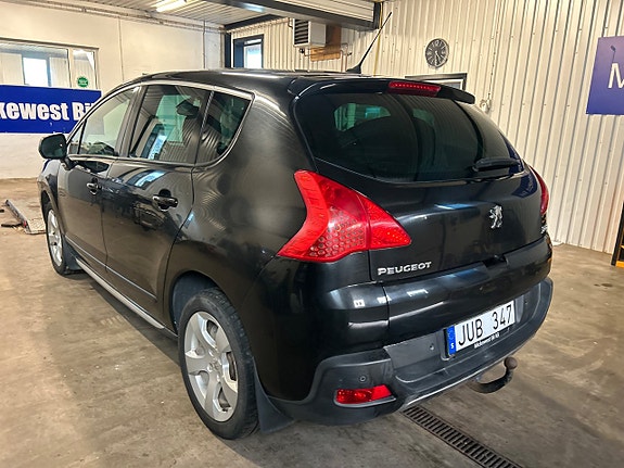 Peugeot 3008 3 of 7