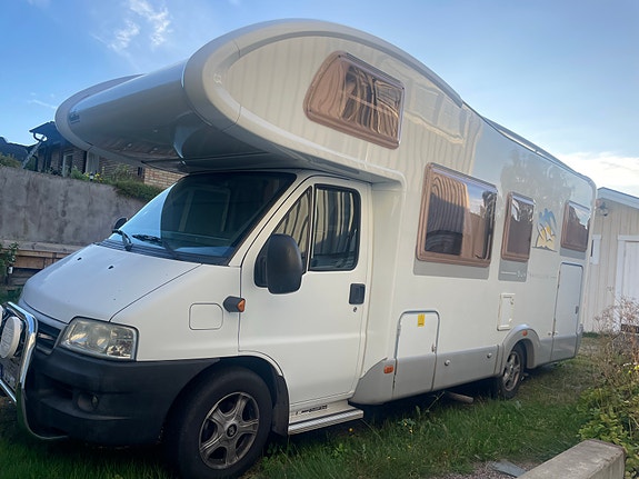 Fiat Knaus sunTR650 2 of 9