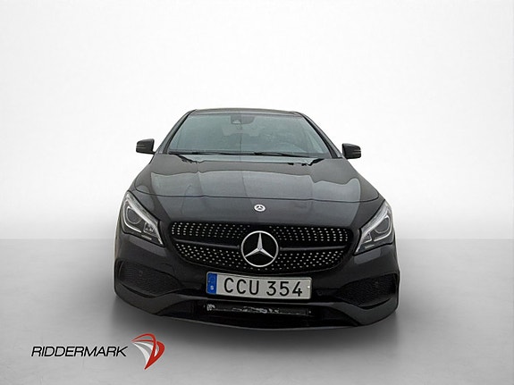 Mercedes-Benz CLA250 2 of 26