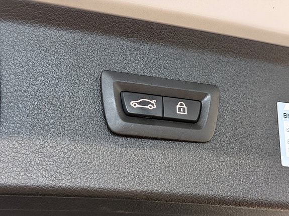 BMW 218i 18 of 19