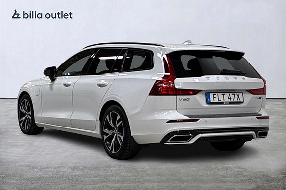 Volvo V60 8 of 30
