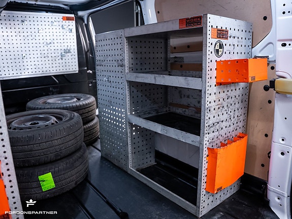 Ford Transit Custom 20 of 30