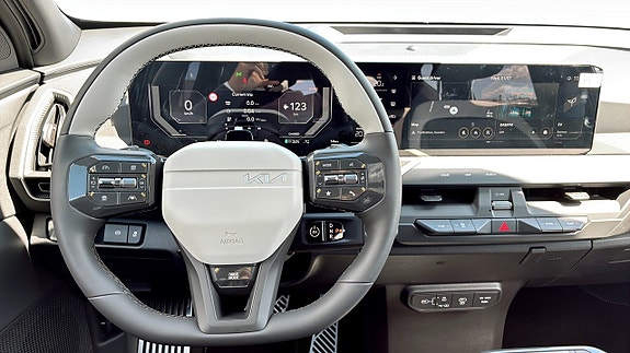 Kia EV5 14 of 15