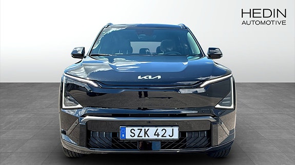 Kia EV5 8 of 15