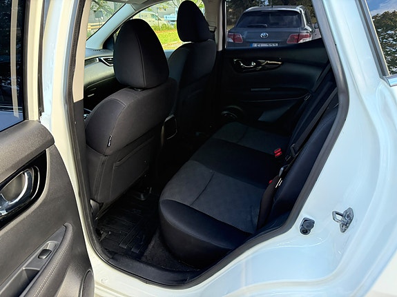 Nissan Qashqai 4 of 10