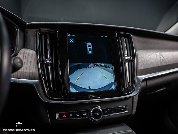 Volvo V90 Cross Country 25 of 30
