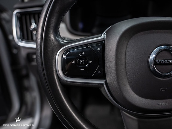 Volvo V90 Cross Country 23 of 30