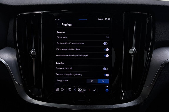 Volvo V60 20 of 30