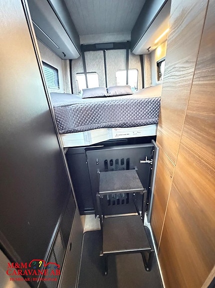 Adria SUPERTWIN MB 700 SGX - MERCEDES BENZ CDI 2,0 190HP (140kW) AUT. MY24 19 of 22