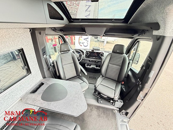 Adria SUPERTWIN MB 700 SGX - MERCEDES BENZ CDI 2,0 190HP (140kW) AUT. MY24 10 of 22