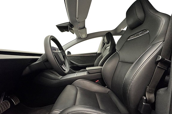 Tesla Model 3 12 of 30