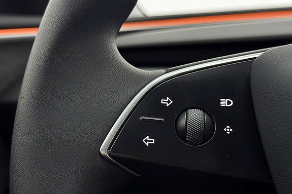 Tesla Model 3 20 of 30