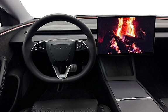 Tesla Model 3 19 of 30