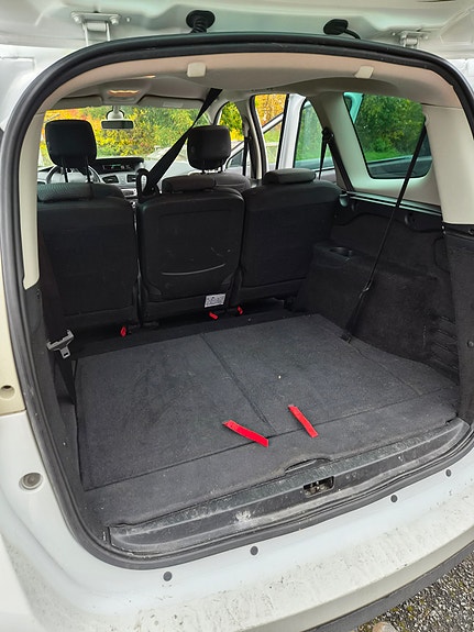 Renault Grand Scenic III 9 of 10