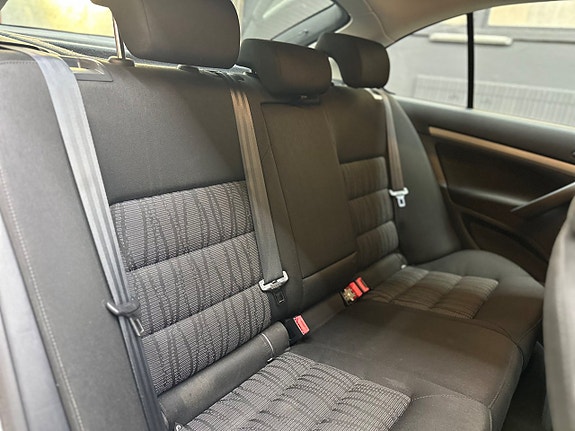 Skoda Octavia 9 of 13