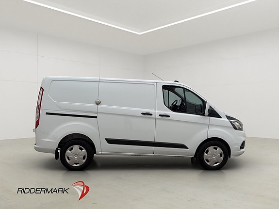 Ford Transit Custom 2 of 30