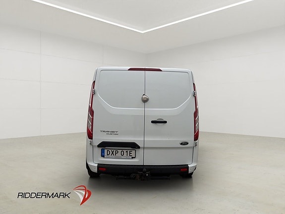 Ford Transit Custom 8 of 30