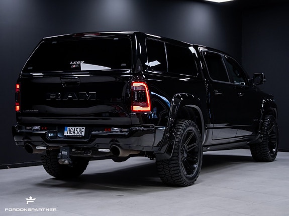 Dodge RAM 1500 8 of 30