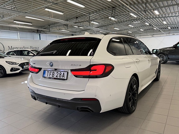 BMW 530e 11 of 25