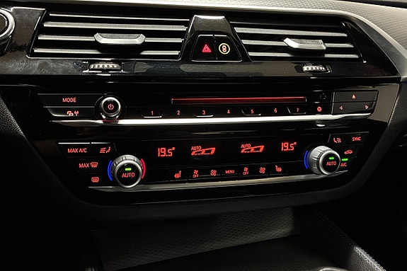 BMW 530e 27 of 30