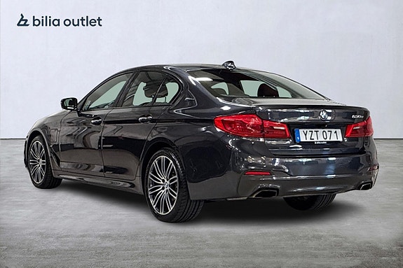 BMW 530e 8 of 30