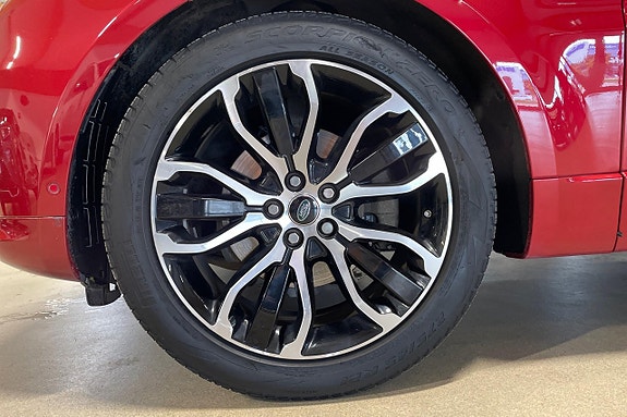 Land Rover Range Rover Sport 4 of 27