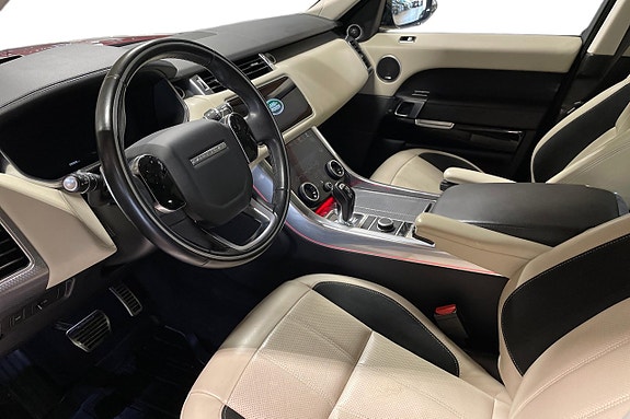 Land Rover Range Rover Sport 10 of 27