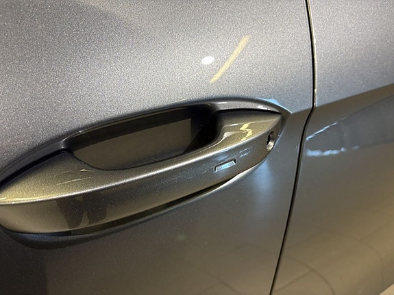 Skoda Superb 11 of 18