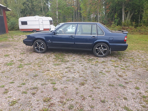 Volvo 960 2 of 10