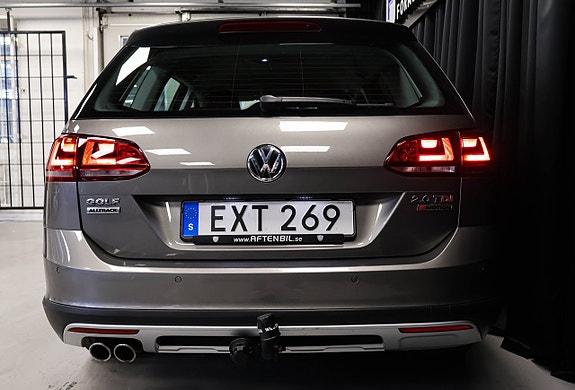 Volkswagen Golf Alltrack 8 of 25