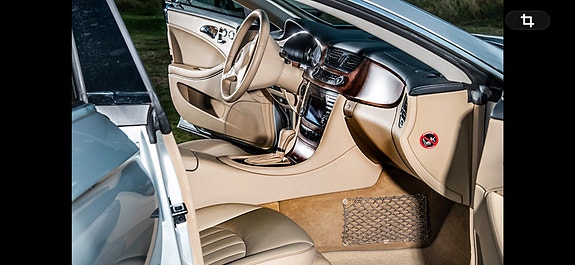 Mercedes-Benz CLS350 8 of 14