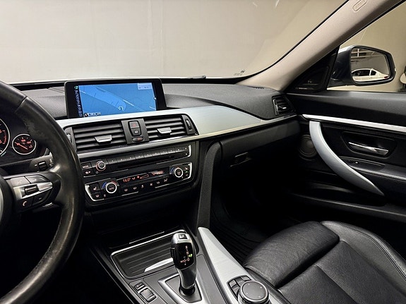 BMW 320d 10 of 22