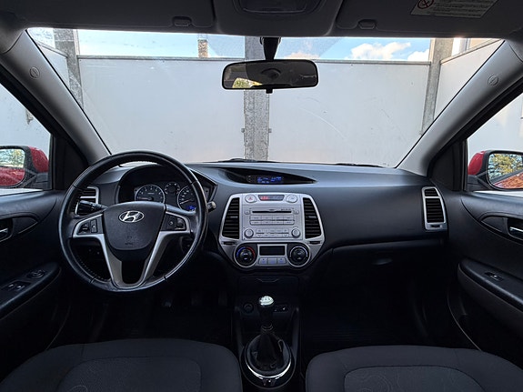 Hyundai i20 5 of 6
