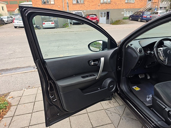 Nissan Qashqai+2 14 of 26