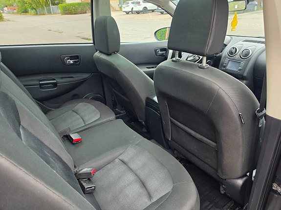 Nissan Qashqai+2 10 of 26