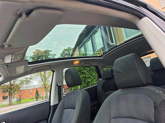 Nissan Qashqai+2 13 of 26