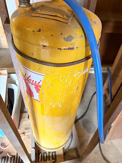 Product image 1 of 10