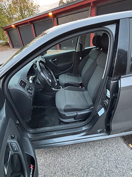 Volkswagen Polo 5 of 9