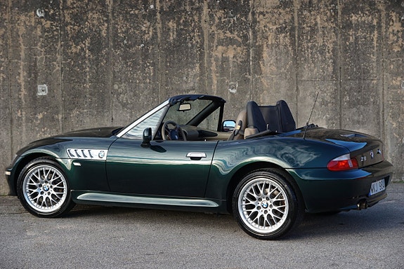 BMW Z3 4 of 24