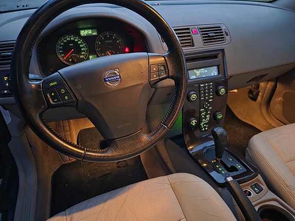 Volvo V50 16 of 17