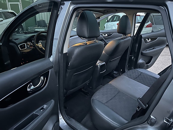Nissan Qashqai 18 of 23