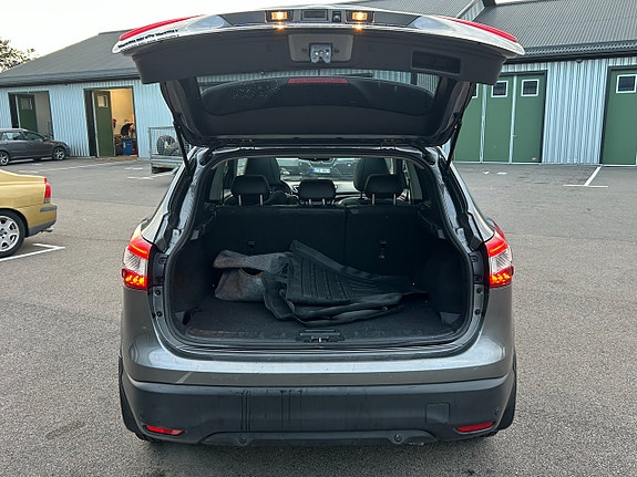 Nissan Qashqai 12 of 23
