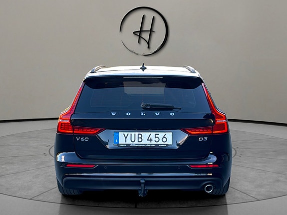 Volvo V60 4 of 21
