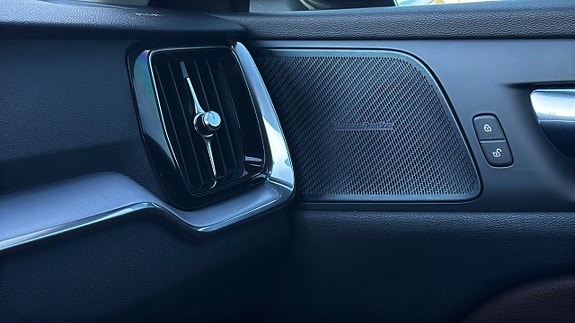 Volvo V60 17 of 21